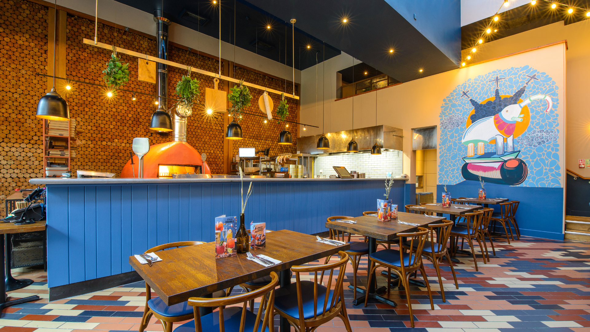 Zizzi Camberley - Interiors 