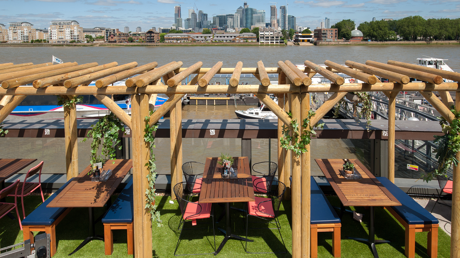 Greenwich Outdoor Terrace, London 