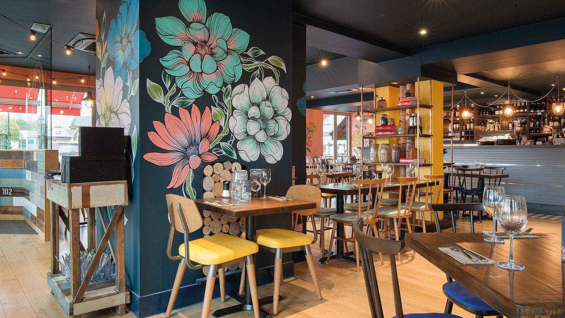 Zizzi-Italian-Hampton-Court-2 