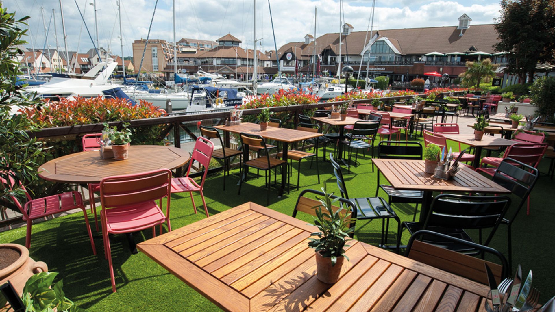 Zizzi-Italian-Port-Solent-1 