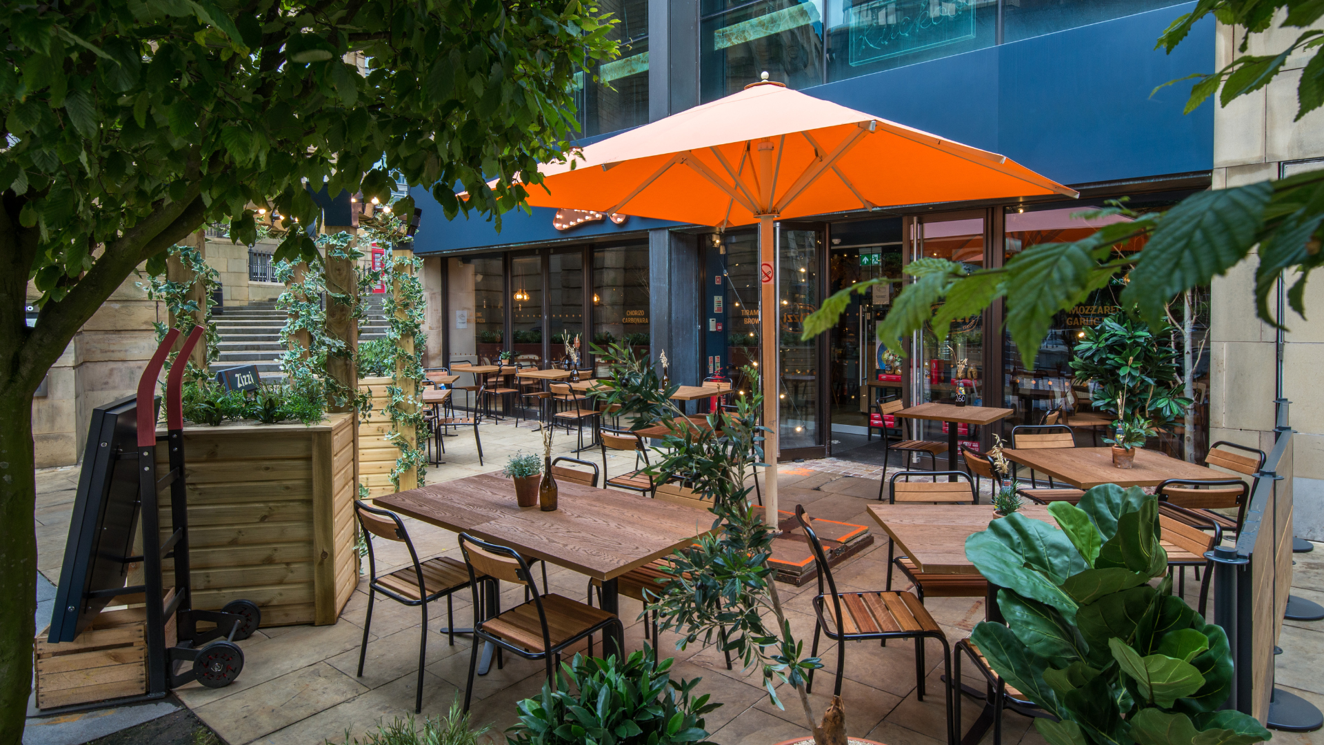 Zizzi Sheffield Leopold Square 